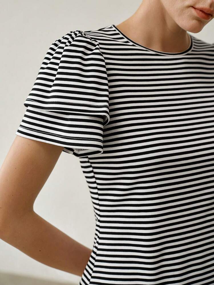 WOMEN'S CASUAL DOUBLE-LAYER RUFFLE SLEEVE ROUND NECK STRIPED T-SHIRT