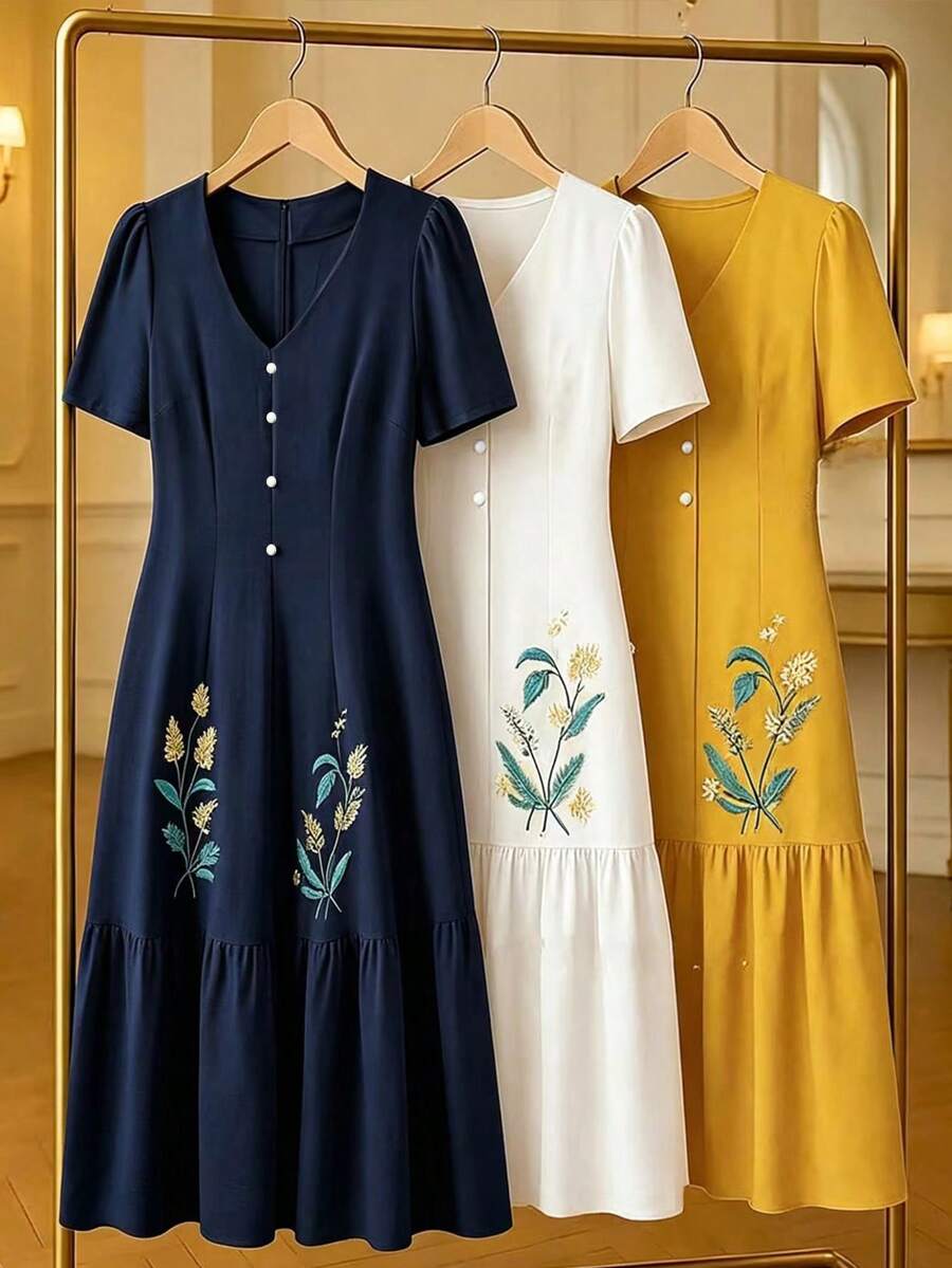SHEIN LUNE 大码女式梭织常规春夏休闲舒适简约V领短袖植物印花杏色中长连衣裙 - 藏蓝色 - 查看 1