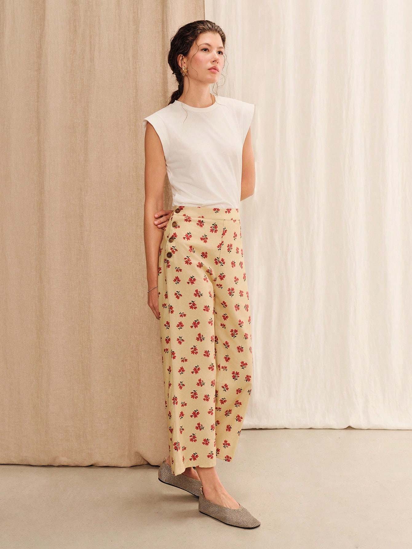 Chic Beige Vintage Floral High-Waisted Pants Cute Summer Holiday Casual French Style Office Vintage