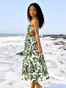 Sparklyn Tween Girl All-Over Print Slit Halter Casual Vacation Sleeveless Dress - Green - View 6