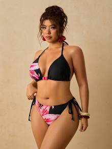 Travachic Bộ bikini tam giác in họa tiết lá nhiệt đới – Áo cổ yếm với chi tiết vòng vàng và quần cạp thấp buộc dây bên hông, đồ bơi nữ gợi cảm cho kỳ nghỉ bãi biển mùa hè - màu đen - Xem 4