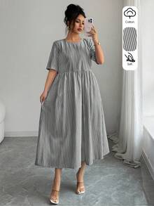 SHEIN LUNE 女款春夏新款極簡寬鬆棉麻感面料海灘度假休閒百搭日常聚會時尚通勤復古藍白條紋短袖圓領長版洋裝 - 深灰色 - 查看 4