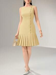 Heiryn Sophisticated Beige Sleeveless Midi Dress For Women Featuring Side Buttons And Pleats - Yellow - View 6