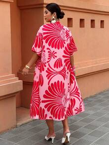 SHEIN Clasi Plus Size Women's Elastic Waist Leaf Print Shorts And Short Sleeve Robe Casual Daily Set - Multicolor - View 2