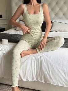 DAZY 2件組女款甜美碎花無袖短版上衣與短褲睡衣套裝，適合春夏穿著 - 綠色 - 查看 3