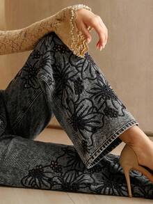 Anewsta Plus Size Women's Spring Valentine's Day High-Waist Fashion Embroidered Hollow-Out Loose Wide-Leg Denim Jeans - Black - View 3