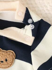 SHEIN 夏季男嬰靛藍條紋短袖圓領連身褲，飾有熊刺繡貼布 - 時尚、休閒、極簡、可愛 - 寶藍色 - 查看 7