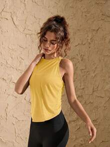 VARSIVA Kaos dan Tank Top Olahraga Wanita Longgar Tanpa Lengan dengan Leher Bulat dan Desain Silang - Kuning - View 3