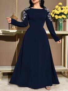 Modelyn 大尺碼女款純色花朵貼花長袖優雅洋裝 - 藏蓝色 - 查看 1