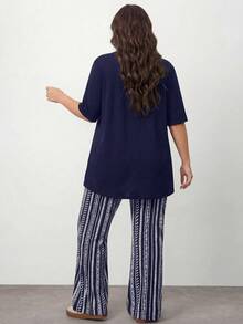Enliva Plus Size Women 2pcs/Set Notch Neck Sleeveless Top And Striped Wide Leg Pants Casual Outfit,Holiday Outfits Boho Elegant Summer - Navy Blue - View 2