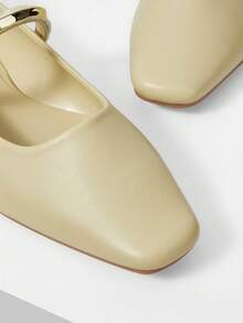 MOTF PREMIUM Zapatos planos de mujer de metal versátiles y elegantes para ir al trabajo, para Navidad - Amarillo claro. - Ver 4