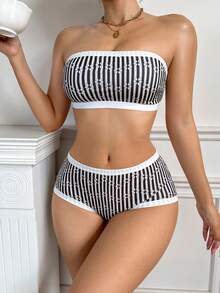Napfluff 2pcs Comfortable & Elegant Bandeau Bra Set - Black and White - View 3
