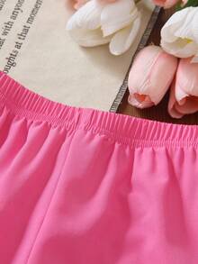 SHEIN Elladie kids 2件組少女夏季新款活力風愛心與花朵印花無袖荷葉領上衣搭配玫瑰粉休閒長褲套裝，適合日常出遊、公園、度假、海灘、派對、開學，春夏季適用 - 玫紅色 - 查看 9