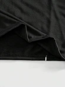 ROMWE MEN Street Life Conjunto de camiseta sin mangas de cuello redondo y pantalones cortos con bolsillo y lazo en la cintura para hombre - Blanco y Negro - Ver 4