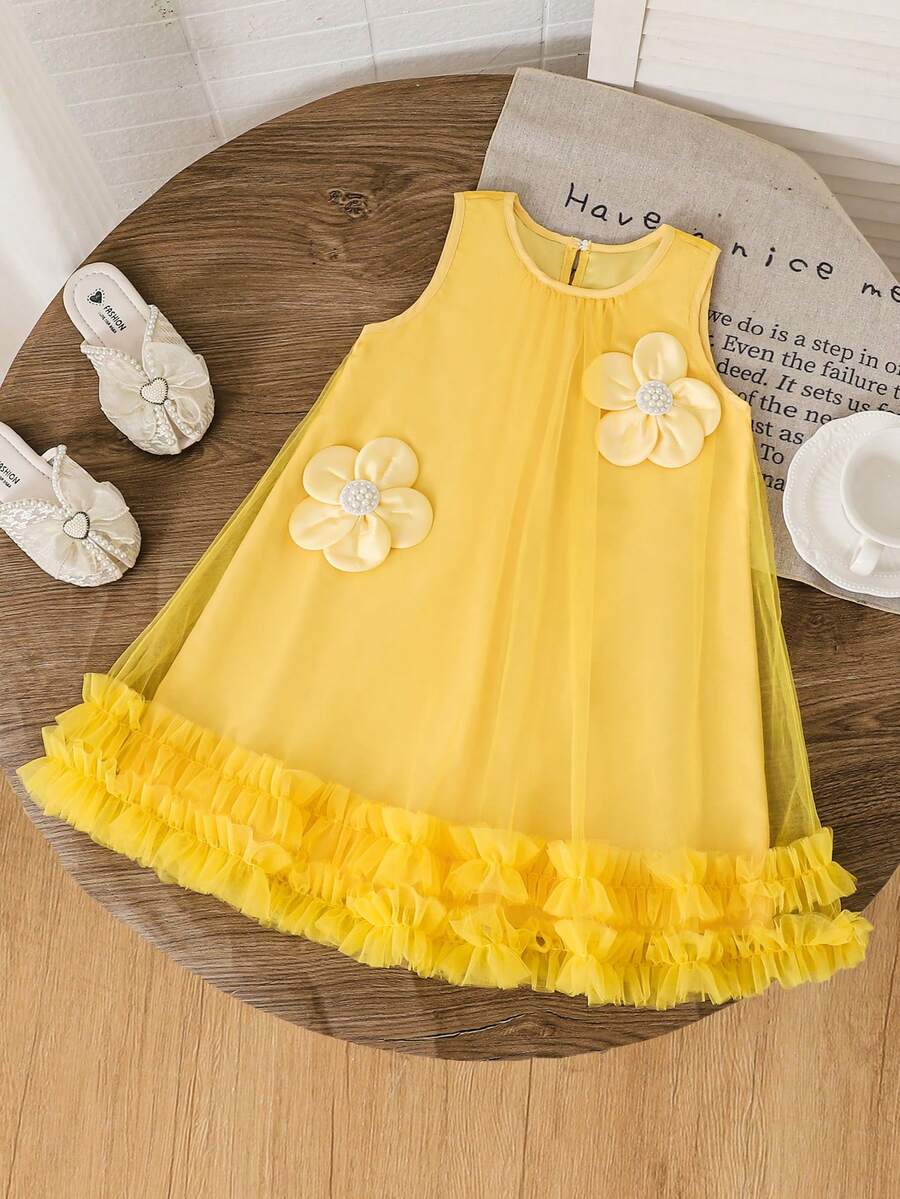 SHEIN Glamorique Kids 女童夏季開學季 4-7 歲黃色時尚優雅 3D 裝飾珍珠花圓領無袖多層荷葉邊薄紗洋裝 附鈕扣 舒適柔軟可愛 適合春夏出遊 生日 家庭學校派對 送禮 - 黃色 - 查看 1