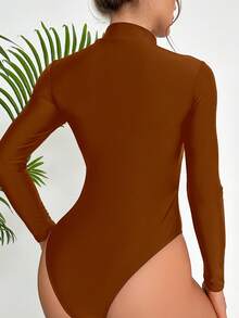 SHEIN Swim 女款素色翻領拉鍊半開襟收腰顯瘦貼身長袖連身泳衣 - 咖啡棕 - 查看 5
