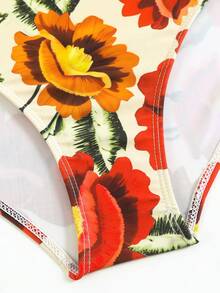 Swim Oasis Set Bikini Wanita Seksi Model Bandeau Tanpa Bahu dengan Tali Bahu yang Dapat Dilepas, Motif Bunga dan Hiasan Ruffle, untuk Liburan Pantai Musim Semi/Panas, Perjalanan dan Gaya Jalanan + Celana Pantai Jala Motif Bunga yang Serasi - MultiWarna - View 7