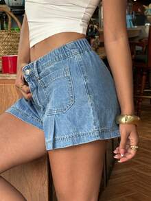 Breezaya Plus Size Summer Casual Patch Pocket Folded Pleated Denim Shorts - Blue - View 5