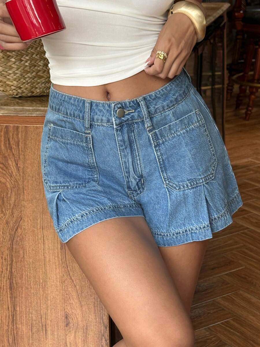 Breezaya Plus Size Summer Casual Patch Pocket Folded Pleated Denim Shorts - Blue - View 1