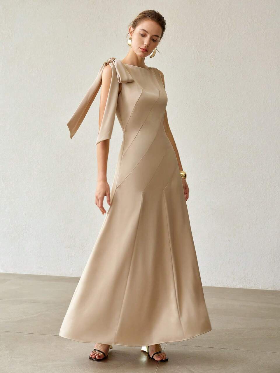 SPRING/SUMMER WOMEN'S ELEGANT COMMUTE SATIN ROUND NECK SLEEVELESS STRUCTURED SPLIT FISHTAIL LONG DRESS