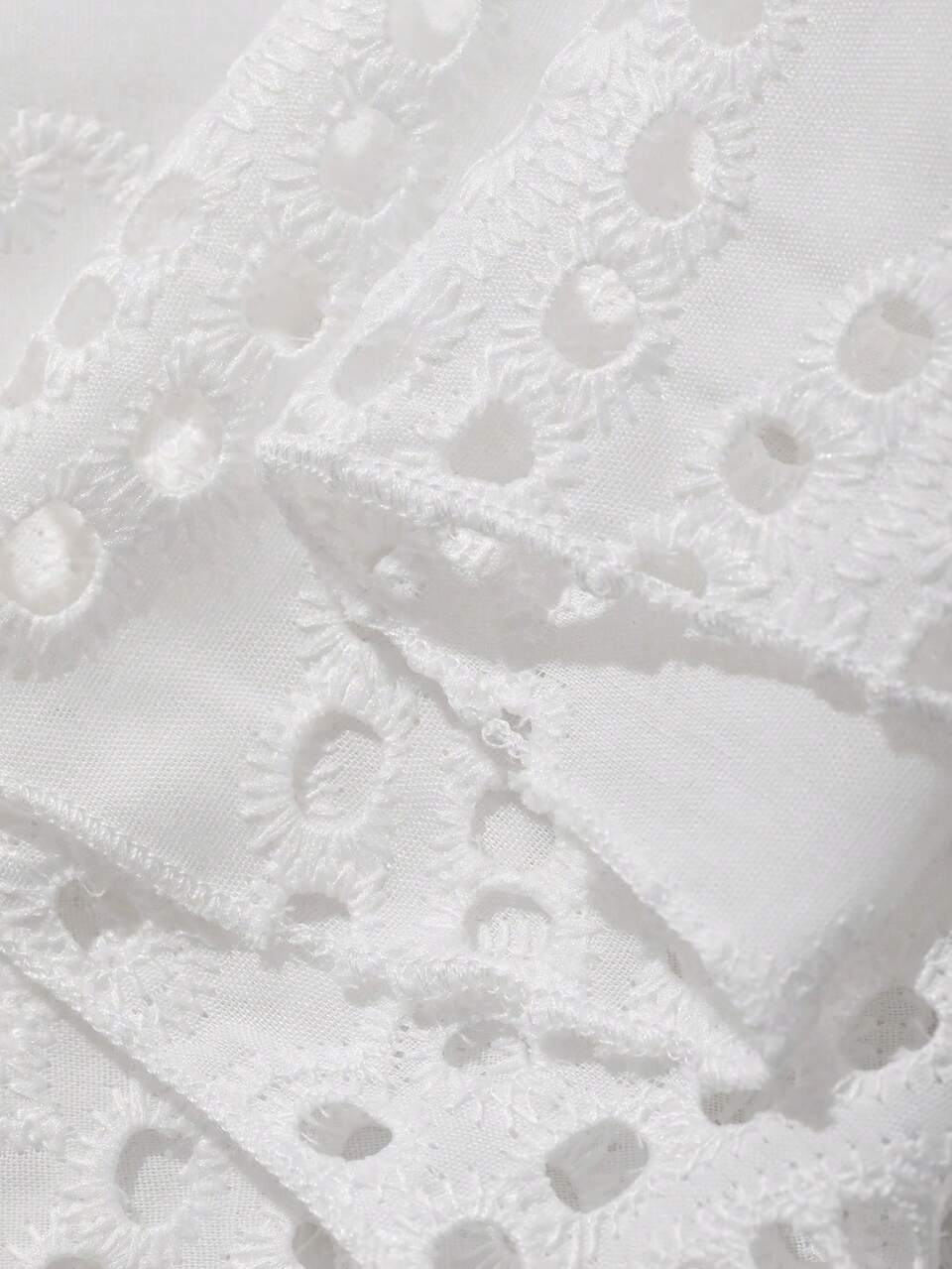 New Arrival Spring/Summer Women's Sleeveless Embroidered Hollow-Out Lace Maxi Skirt 2-Piece Set Tea Party White Elegant