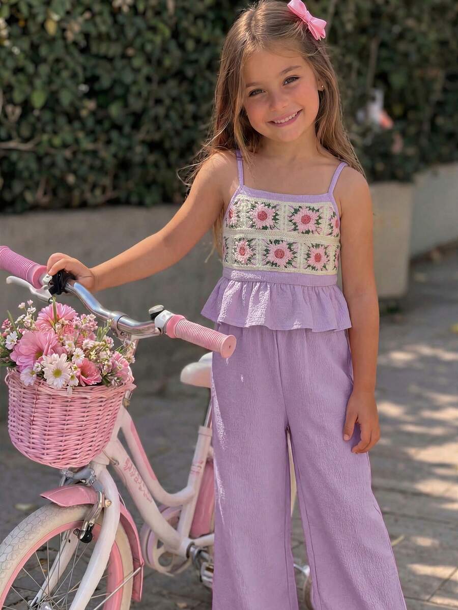 Emery Rose Kids Emery Rose Kids 女童钩针花卉荷叶边吊带背心和裤子套装 - 紫色 - 查看 1
