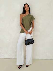 Aloruh Army Green Woven One-Shoulder Women's Shirt - Army Green - View 6