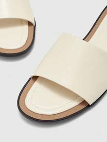 CUCCOO BIZCHIC Zapatos para mujer nuevos estilo retro francés casual beige de suela plana, versátiles, simples y ligeros, cómodos y de moda, sandalias de playa tipo slip-on - Beis - Ver 9