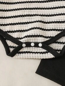 SHEIN Playful Pals 嬰兒拼色拼接 Polo 領短袖套裝 - 黑與白 - 查看 7