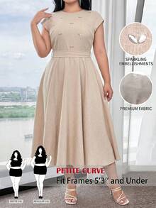SHEIN PETITE CURVE Robe d'été élégante avec décoration de strass asymétrique pour femmes grandes tailles, robe mi-longue beige, robe mi-longue gracieuse, robe d'été, robe mi-longeur thé - Kaki - Voir 1