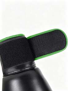 1 Pair Of Children -21*15cm/8.27*5.91in Full Set Of 6oz Boxing Gloves Are Suitable For Men And Women, Padded Gloves Are Used For Sandbag Training, Suitable For Taekwondo, Muay Thai, MMA And Other Sports,  Not Suitable For Synthetic People To Wear. - Multicolor - View 7