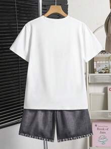 2件組大童男孩休閒街頭風熊圖案短袖圓領T恤與牛仔風短褲套裝，適合夏季日常休閒穿著、度假海灘旅行，兒童套裝 - 深灰色 - 查看 2