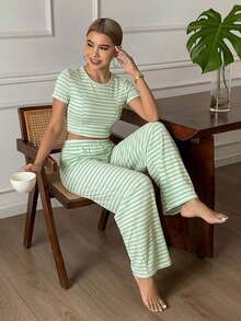 DAZY 2er/Set gestreiftes figurbetontes Kurzarm T-Shirt & gerade lange Pyjamahose Sommer Damen Schlafanzug Set - Grün - Übersicht 3