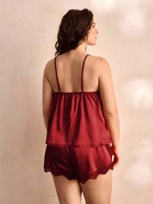 Charlaine 蕾丝边缎面吊带背心和短裤睡衣套装/睡衣套装 - 紅色 - 查看 3