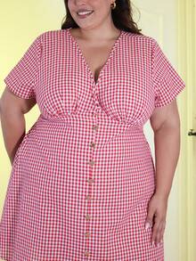 Pretty and Ole Plus Size V-Neck Fitted Red & White Plaid Contrast Color Mini Dress, Casual Elegant Summer - Black and White - View 4