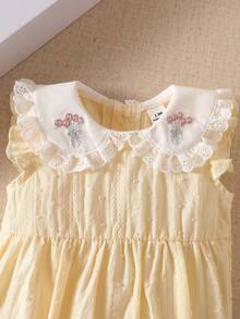 SHEIN Baby Girl Simple Elegant Sweet Embroidered Ruffle Collar Lace Trim Jacquard Fabric All Cotton Bodysuit, Suitable For Daily Wear And Celebration Parties, 0-1 Years Old, Spring/Summer New Arrival - Yellow - View 5