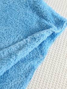 SHEIN Baby Boy 3D Shark Shaped Plush Absorbent Bathrobe Suitable For Daily Bathing, Beach Swimming, Vacation And Beach - Blue - View 8