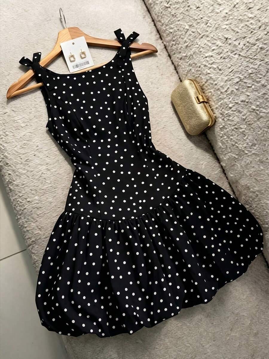 SHEIN Franclia 女士黑白波点迷你连衣裙,无袖系肩蝴蝶结连衣裙,方领修身A字荷叶边短款连衣裙,休闲夏季可爱派对连衣裙 - 彩色 - 查看 1
