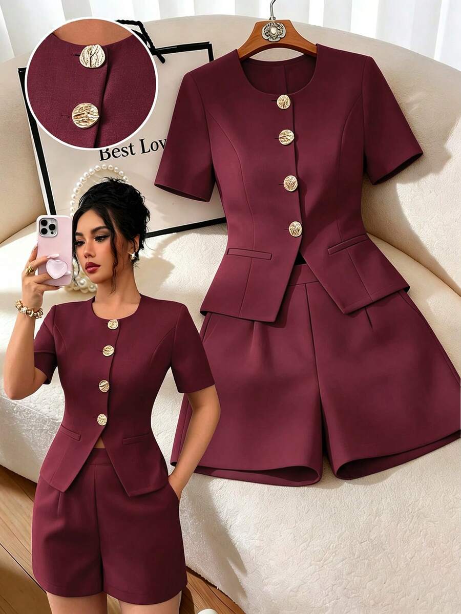 Elenzga 女款商務辦公工作服夏季套裝 新嘉年華服裝 嘉年華套裝 海灘度假海灘套裝 派對優雅套裝 女款優雅套裝 夏季度假套裝 女款度假服飾 女款休閒套裝 奢華女款派對套裝 約會賓客海灘海濱浪漫魅力金屬扣卡其色兩件套 - 酒紅色 - 查看 1
