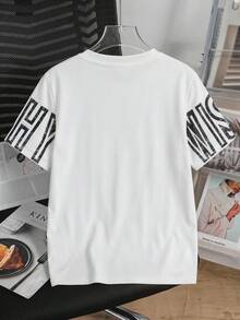 SHEIN 儿童/青少年男孩灰色短袖休闲简约针织T恤，饰有大号字母图案，适合返校、郊游、聚会、度假、春夏穿着。 - 白色 - 查看 2