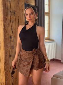 Jeta Ari Vintage Inspired Ruffle Collar Sleeveless Top, Ruched Waist Design, Fashionable Summer Top For Women - Black - View 4
