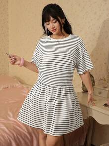 CovetEZ Spring/Summer New Black And White Striped Knit Loose Casual Plus Size Babydoll Dress Vacation - Black and White - View 8