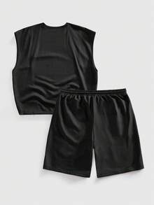 ROMWE MEN Street Life Conjunto de camiseta sin mangas de cuello redondo y pantalones cortos con bolsillo y lazo en la cintura para hombre - Blanco y Negro - Ver 2