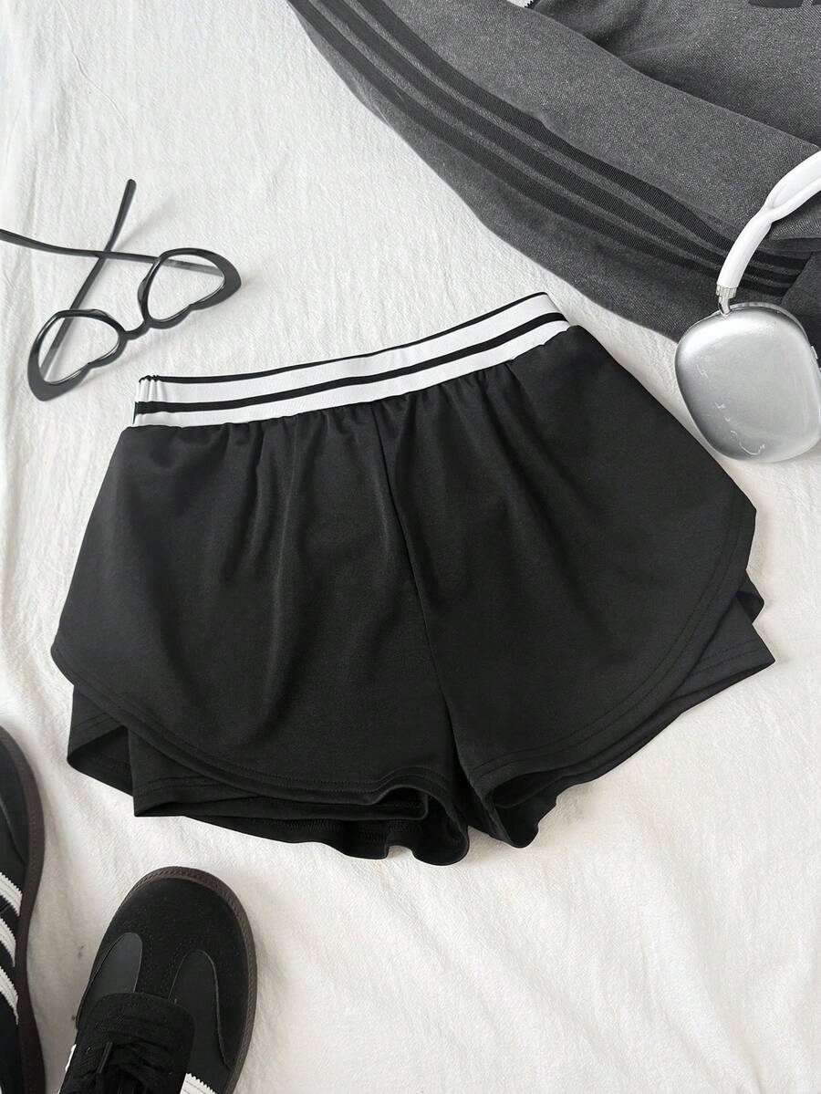 SHEIN Tween Girl Sports Knit Solid Color Loose Elastic Shorts - Black - View 1