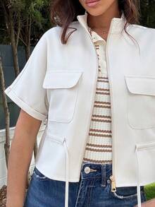 Maca Silvats Fashionable Short Utility Shirt, With Two Symmetrical Chest Pockets, Cinched Waist Design, Overall Neat And Practical - Beige - View 3