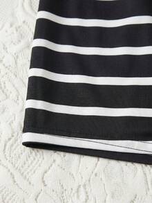 SHEIN 女士简约日常黑白条纹两件套睡眠短裤 - 黑與白 - 查看 3