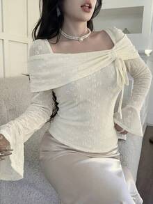 Feyla 女款素色方領喇叭袖修身長袖T恤 - 杏色 - 查看 5
