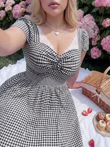 Lyrianda Black Square Neck Lace Plaid Fairy Cute Minimalist Waist-Cinched Dress - Black - View 7