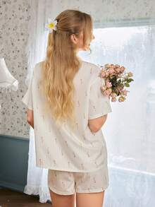 CottageSlumber Conjunto de Pijama Feminino Solto com Cardigan de Manga Curta e Shorts, Estampa Floral Miúda e Listrada - Verde - Visão 2