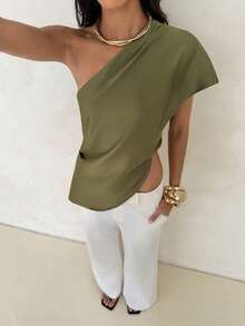 Aloruh Army Green Woven One-Shoulder Women's Shirt - Army Green - View 5